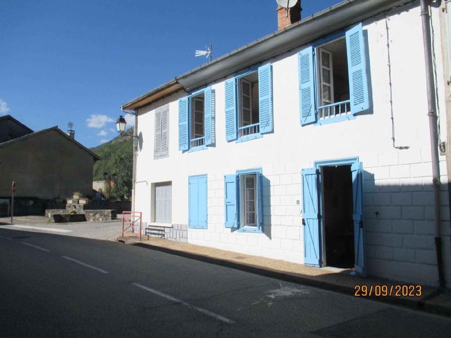  for sale city house Vicdessos Ariège 2