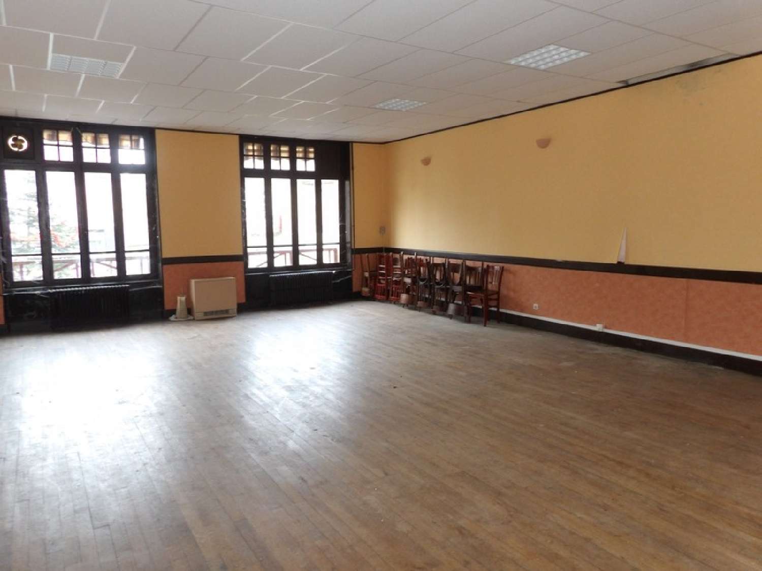  for sale commercial Buxières-les-Mines Allier 2