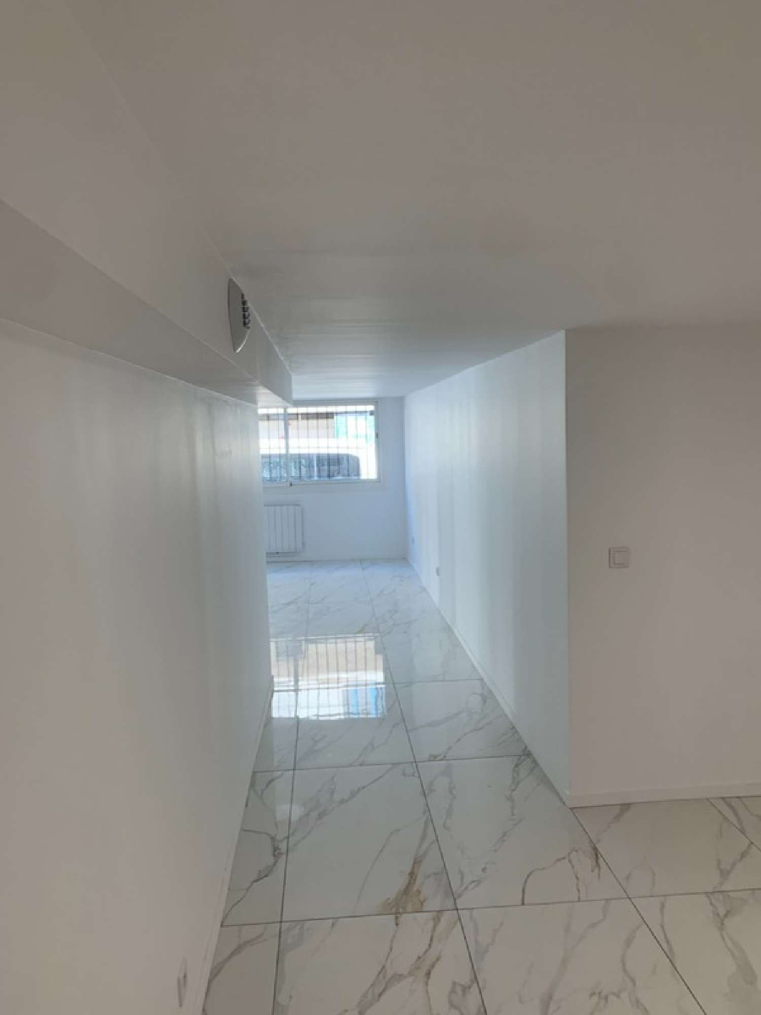  for sale commercial Juan-les-Pins Alpes-Maritimes 5