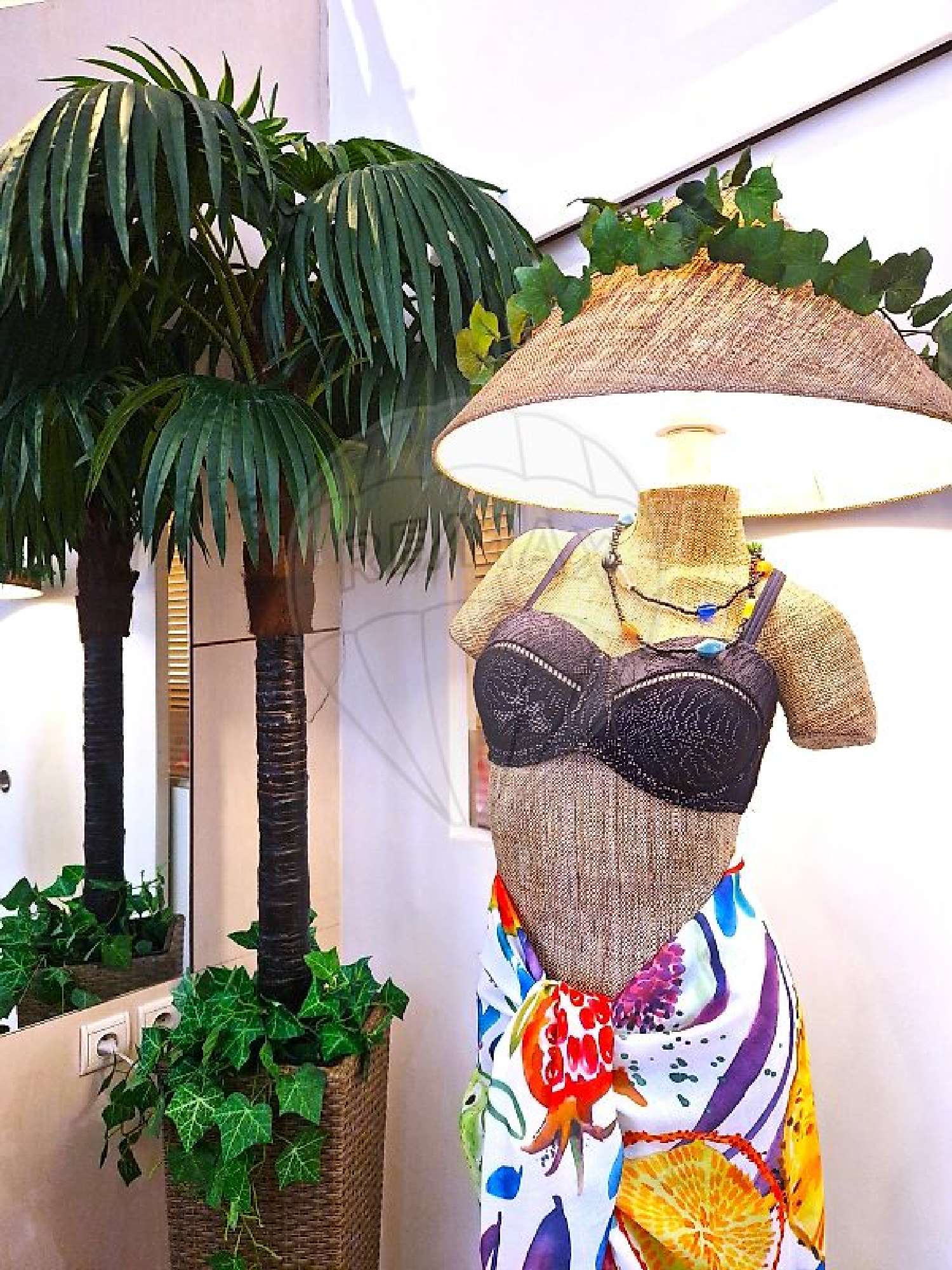  à vendre commerce La Panouse Bouches-du-Rhône 2