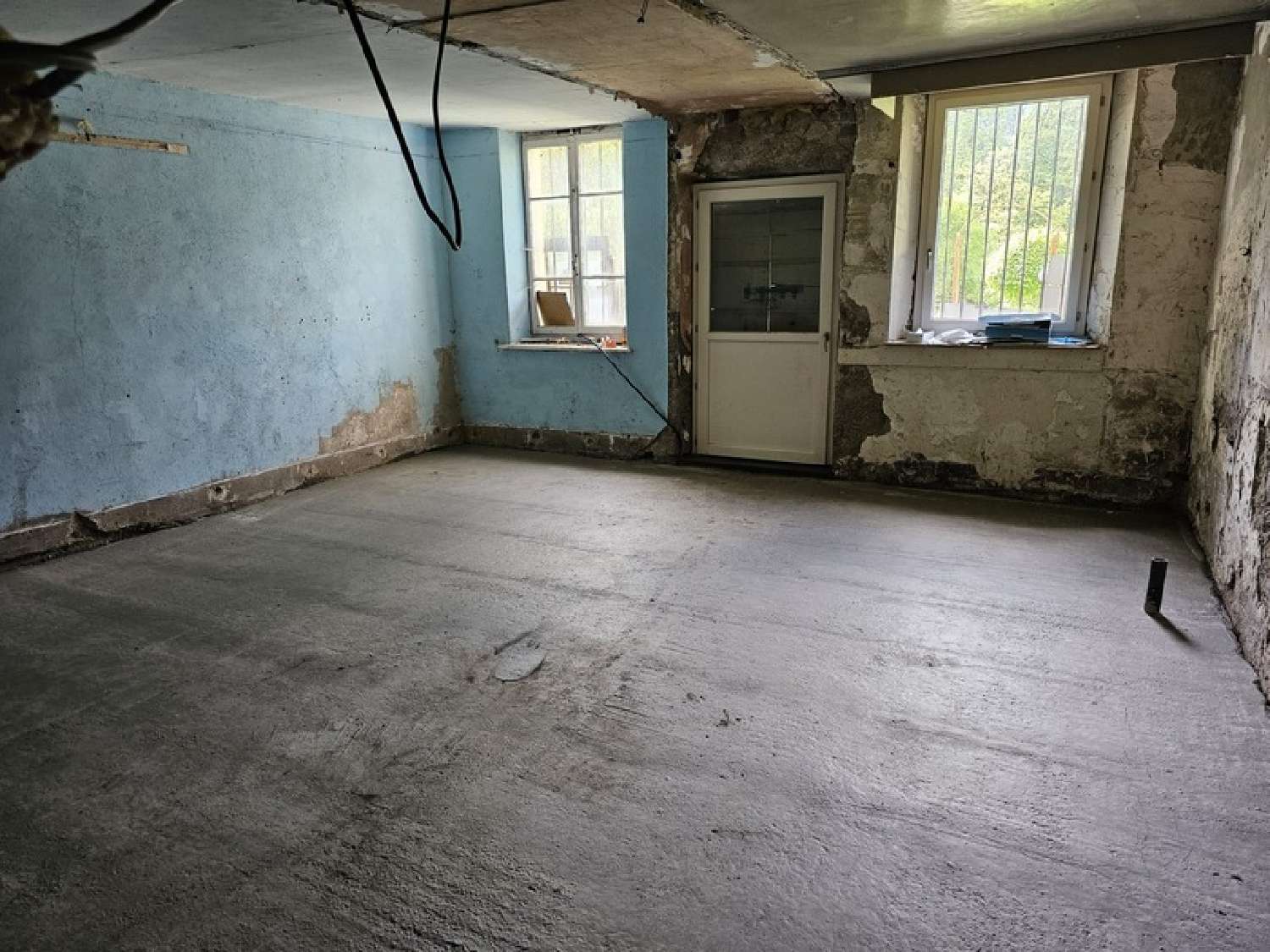 for sale commercial La Roche-sur-Foron Haute-Savoie 5