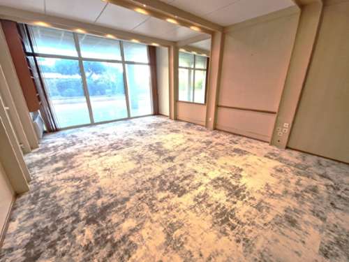 Saint-Laurent-du-Var Alpes-Maritimes commercial foto 7247055