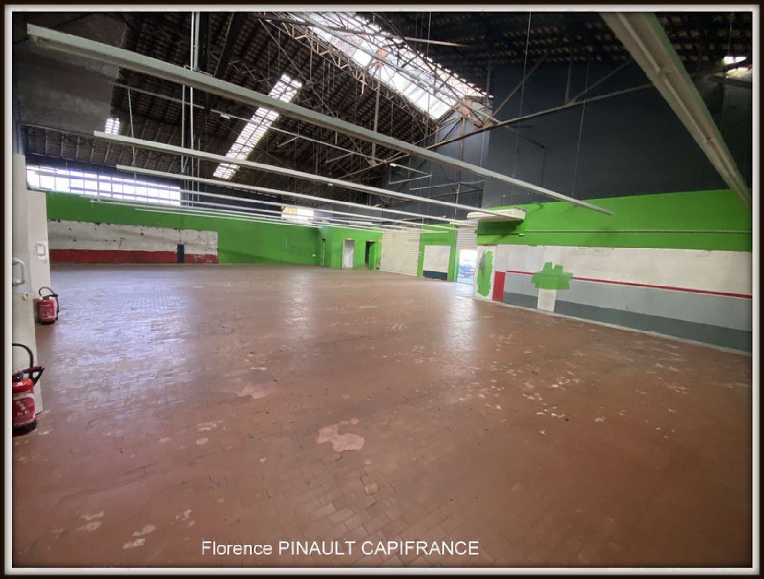 te koop bedrijfsruimte/ kantoor Tarbes Hautes-Pyrénées 1