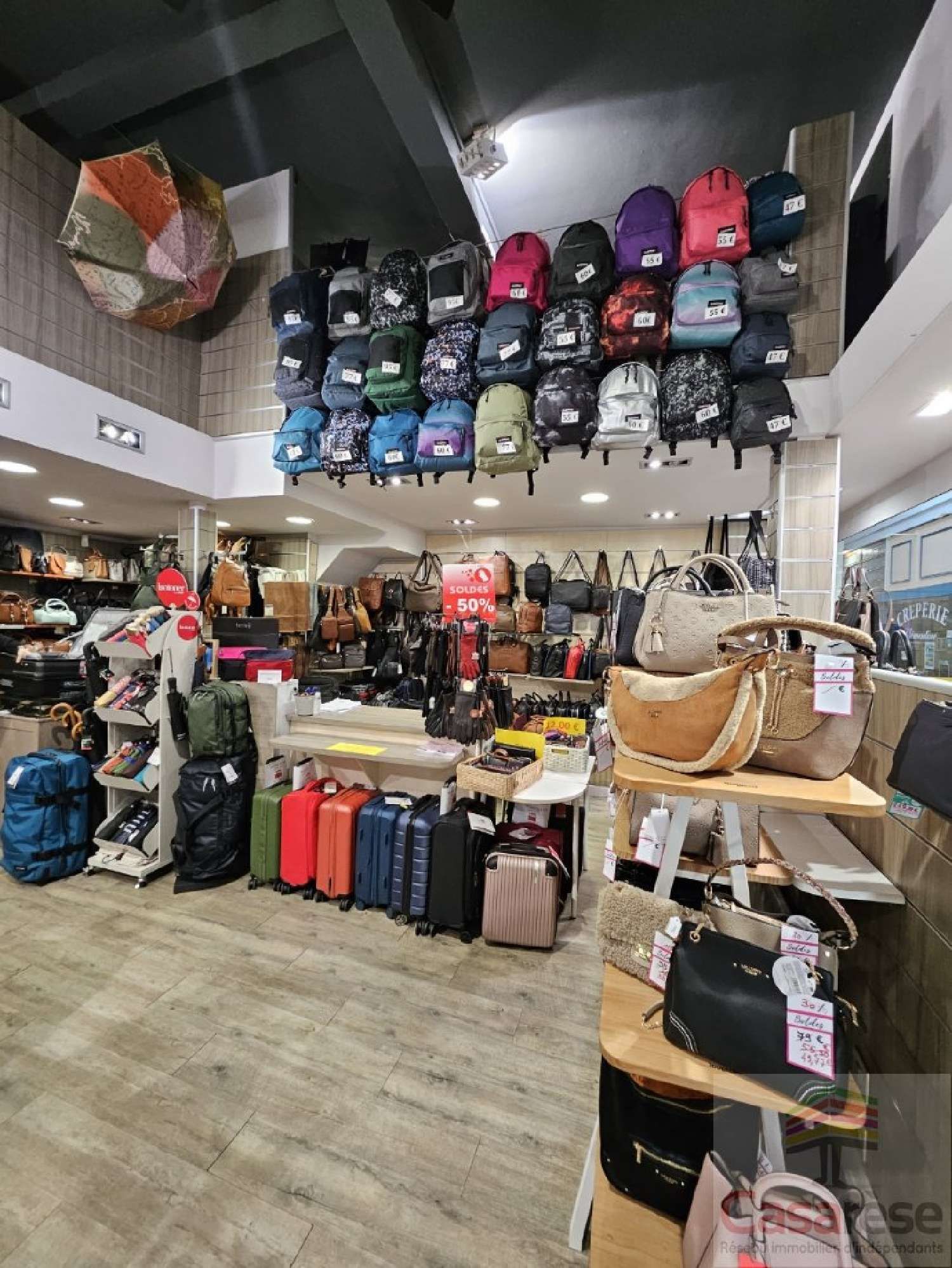  for sale commercial Vichy Allier 6