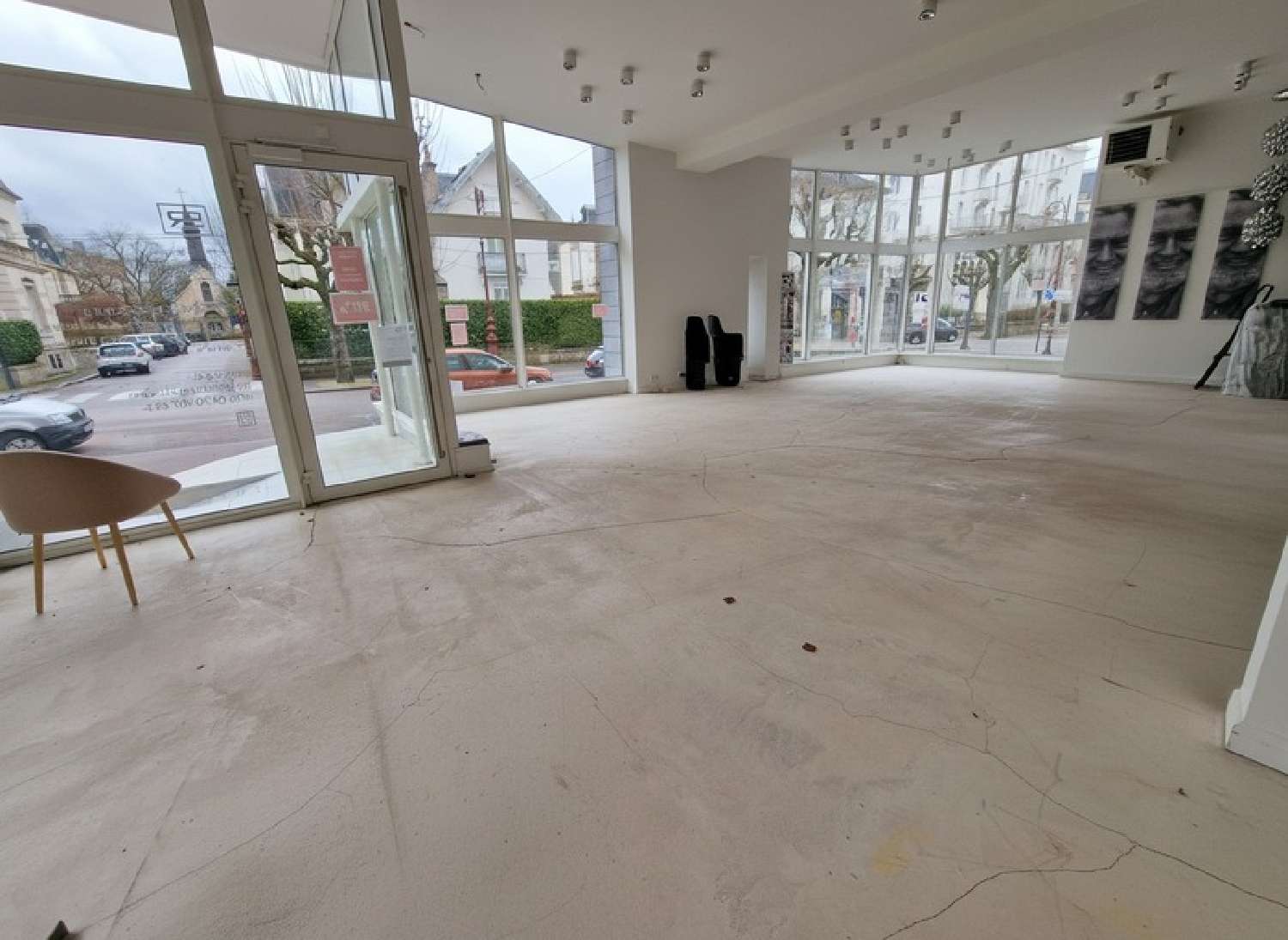  te koop bedrijfsruimte/ kantoor Vittel Vogezen 3