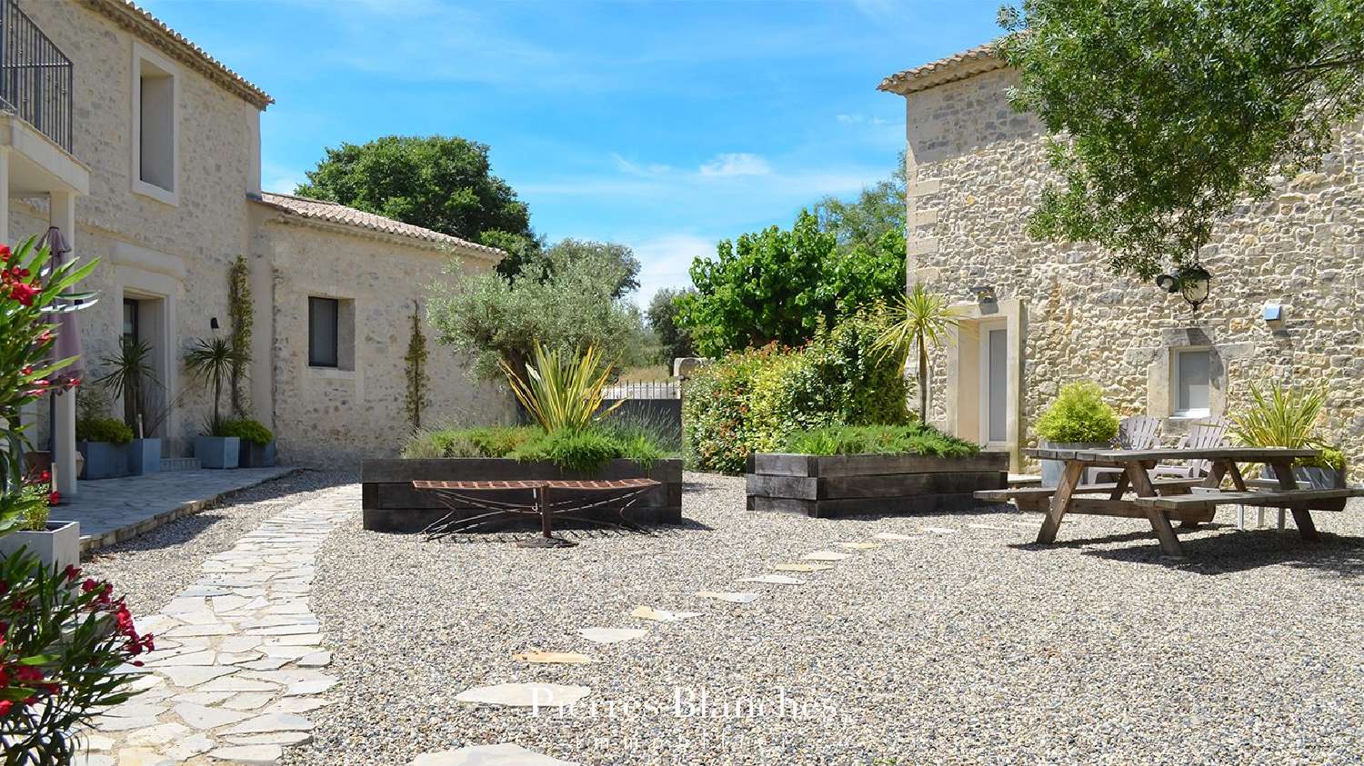 for sale estate Buzignargues Hérault 8