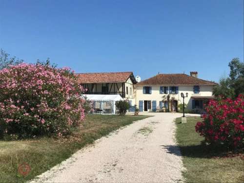 Saint-Arroman Gers landgoed foto 7243287