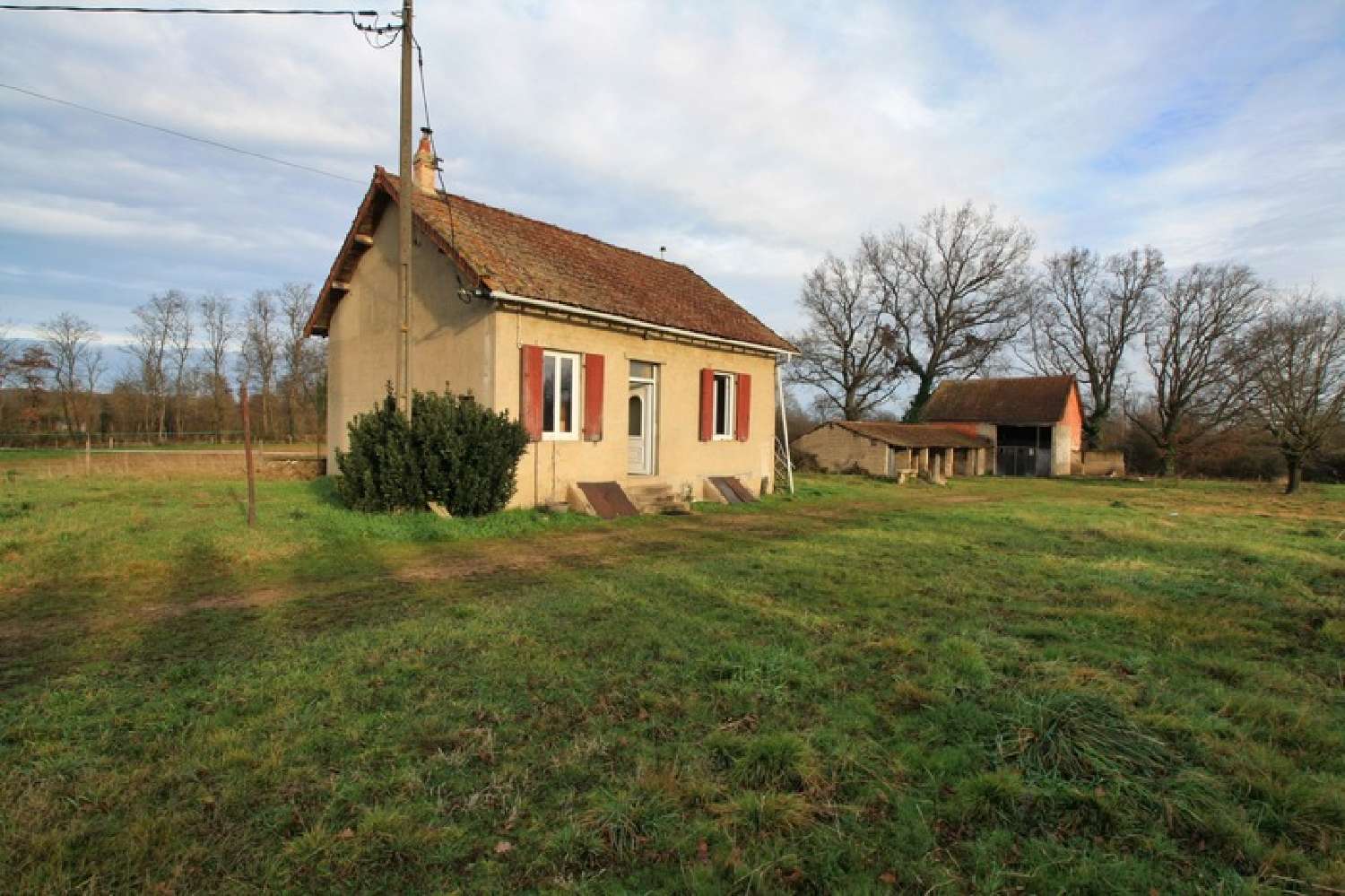 à vendre ferme Beaulon Allier 3