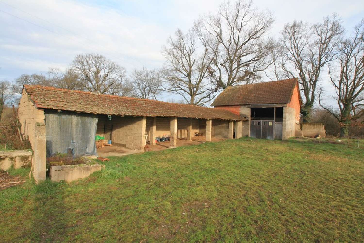 à vendre ferme Beaulon Allier 6