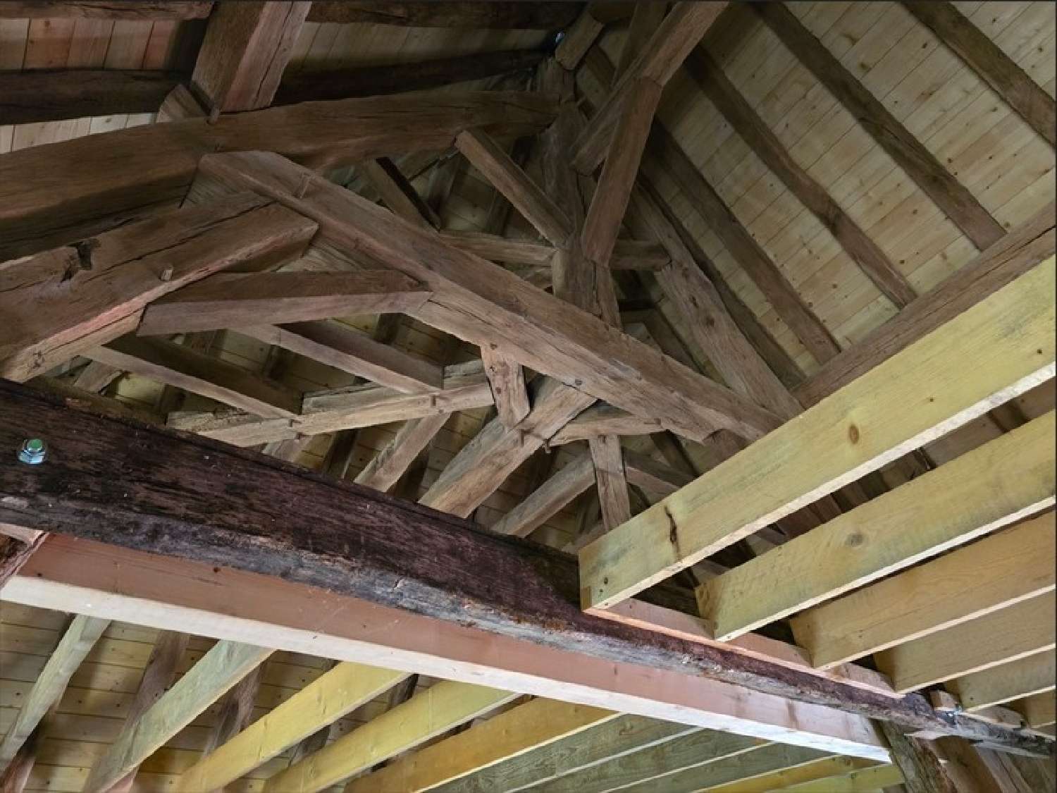  en venta casa rústica Saint-Germain-du-Bois Saône-et-Loire 7