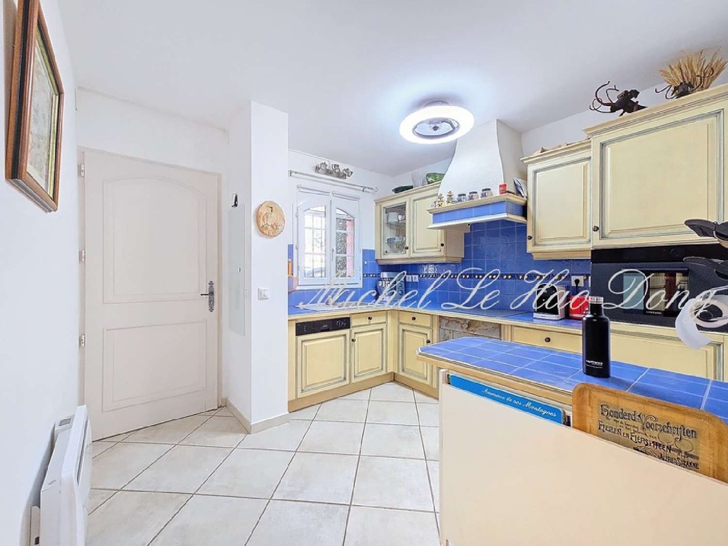  for sale house Aigues-Mortes Gard 4