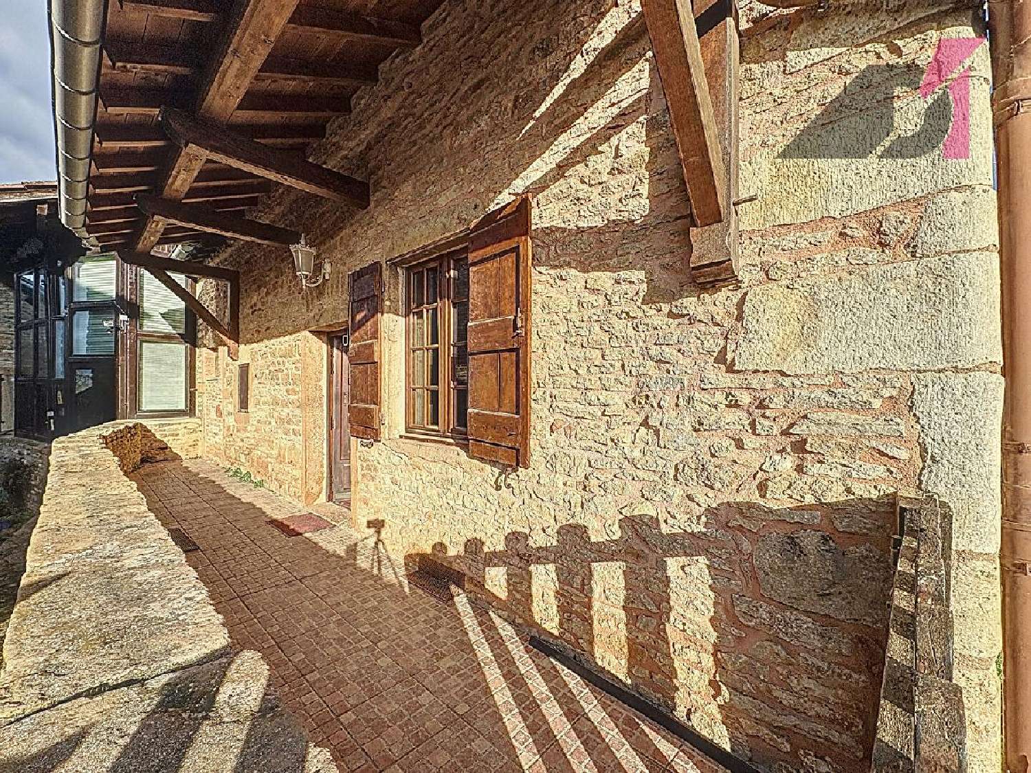  for sale house Azé Saône-et-Loire 1