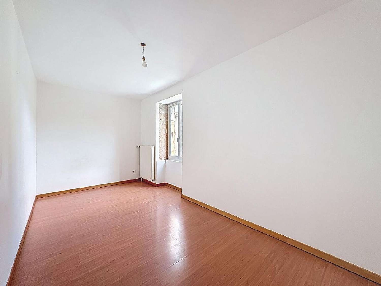  for sale house Azé Saône-et-Loire 5