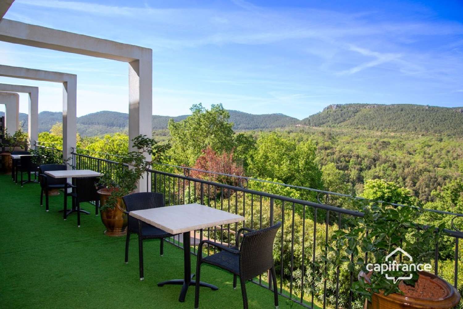 en venta casa Bagnols-en-Forêt Var 3