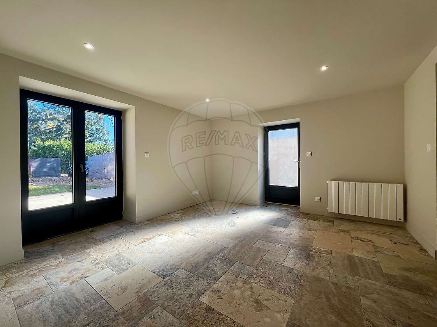 te koop huis Blacé Rhône 3