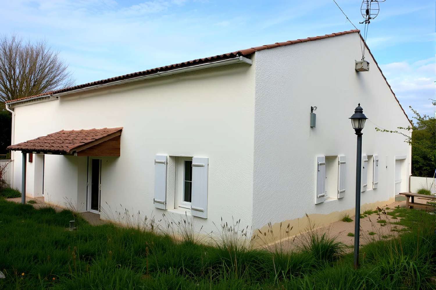 for sale house Burie Charente-Maritime 1