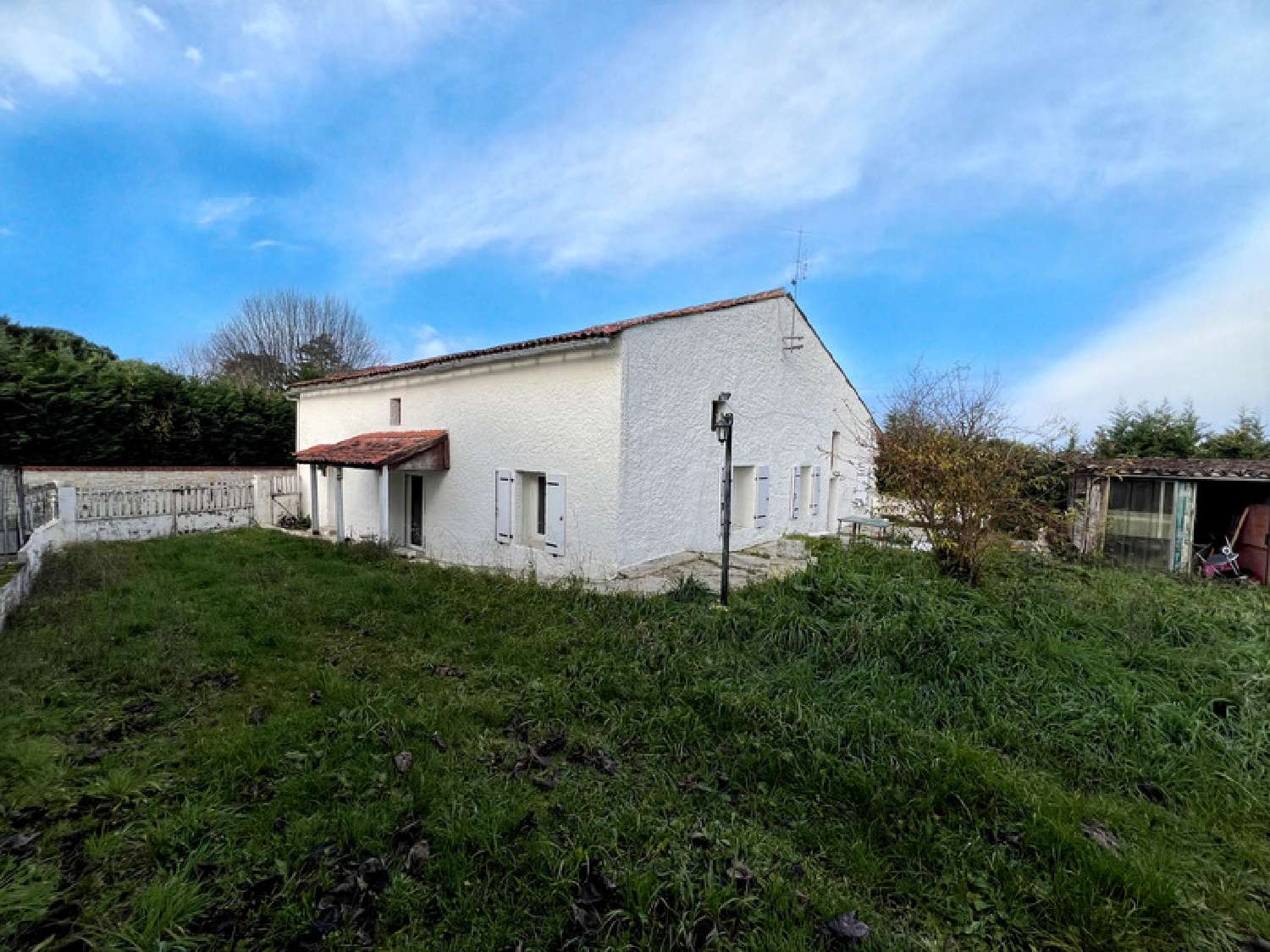 for sale house Burie Charente-Maritime 2