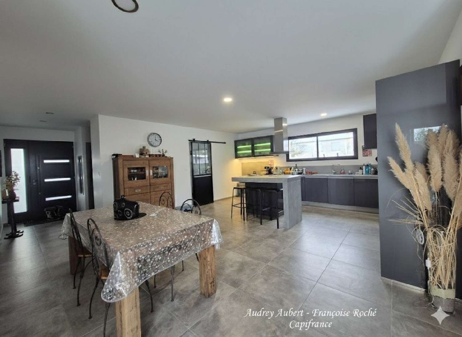  for sale house Cabariot Charente-Maritime 2