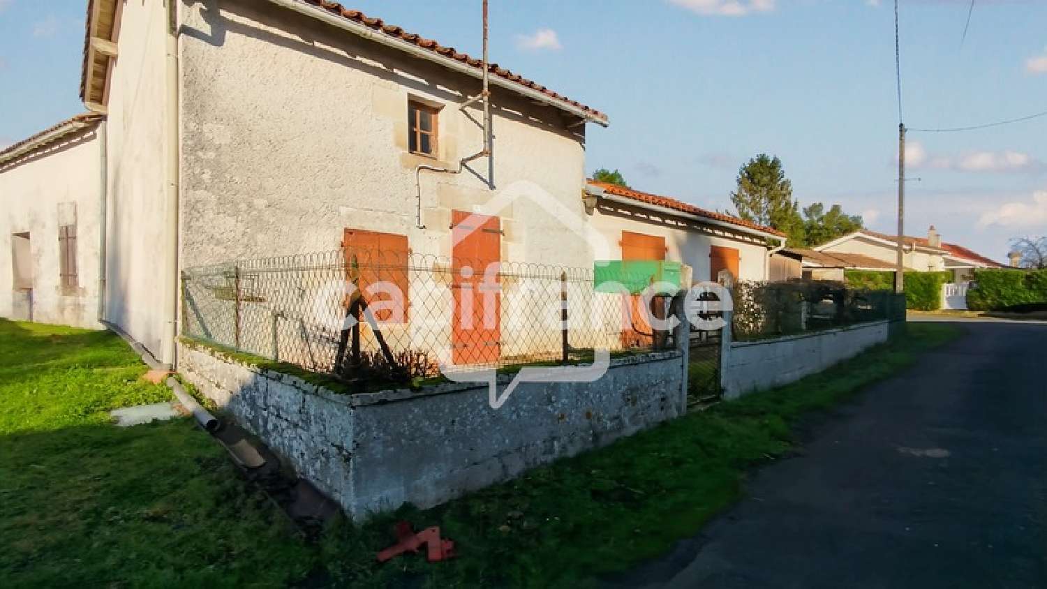 te koop huis Chail Deux-Sèvres 1