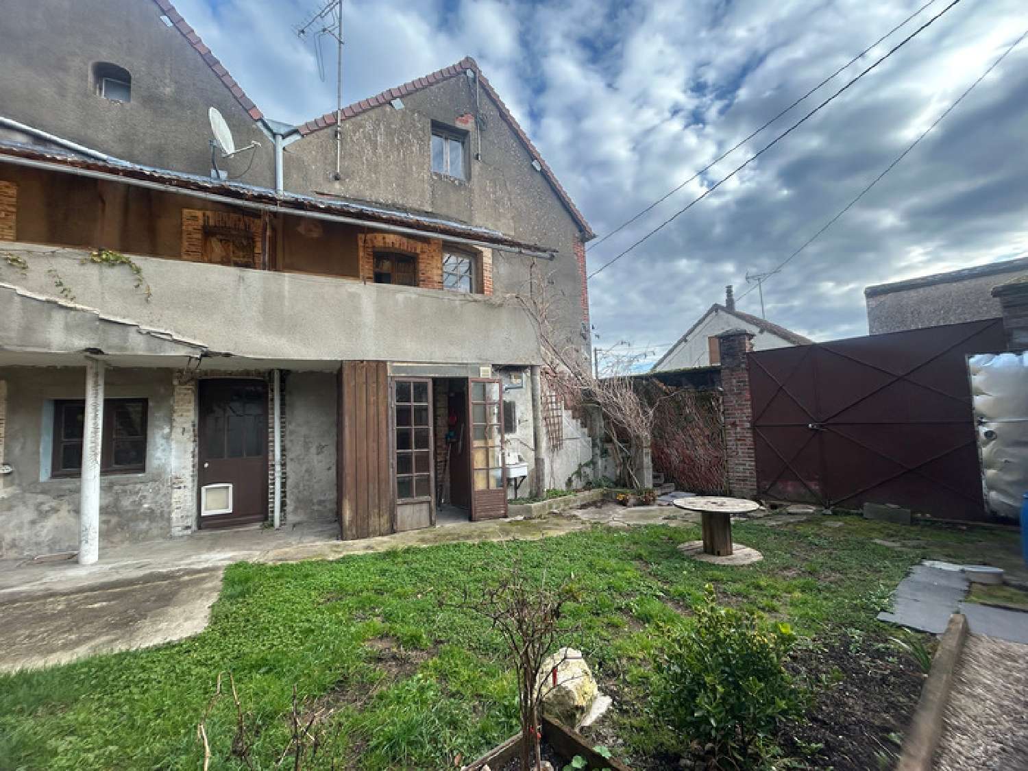 for sale house Champcevrais Yonne 2