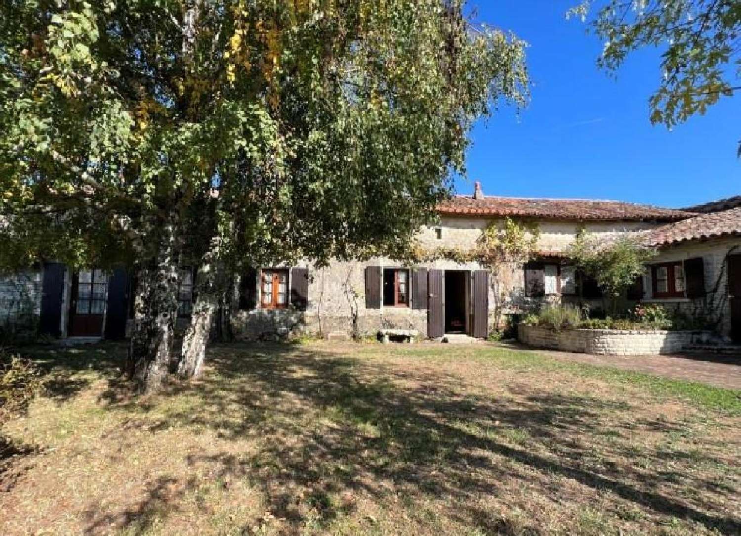 for sale house Civray Vienne 2