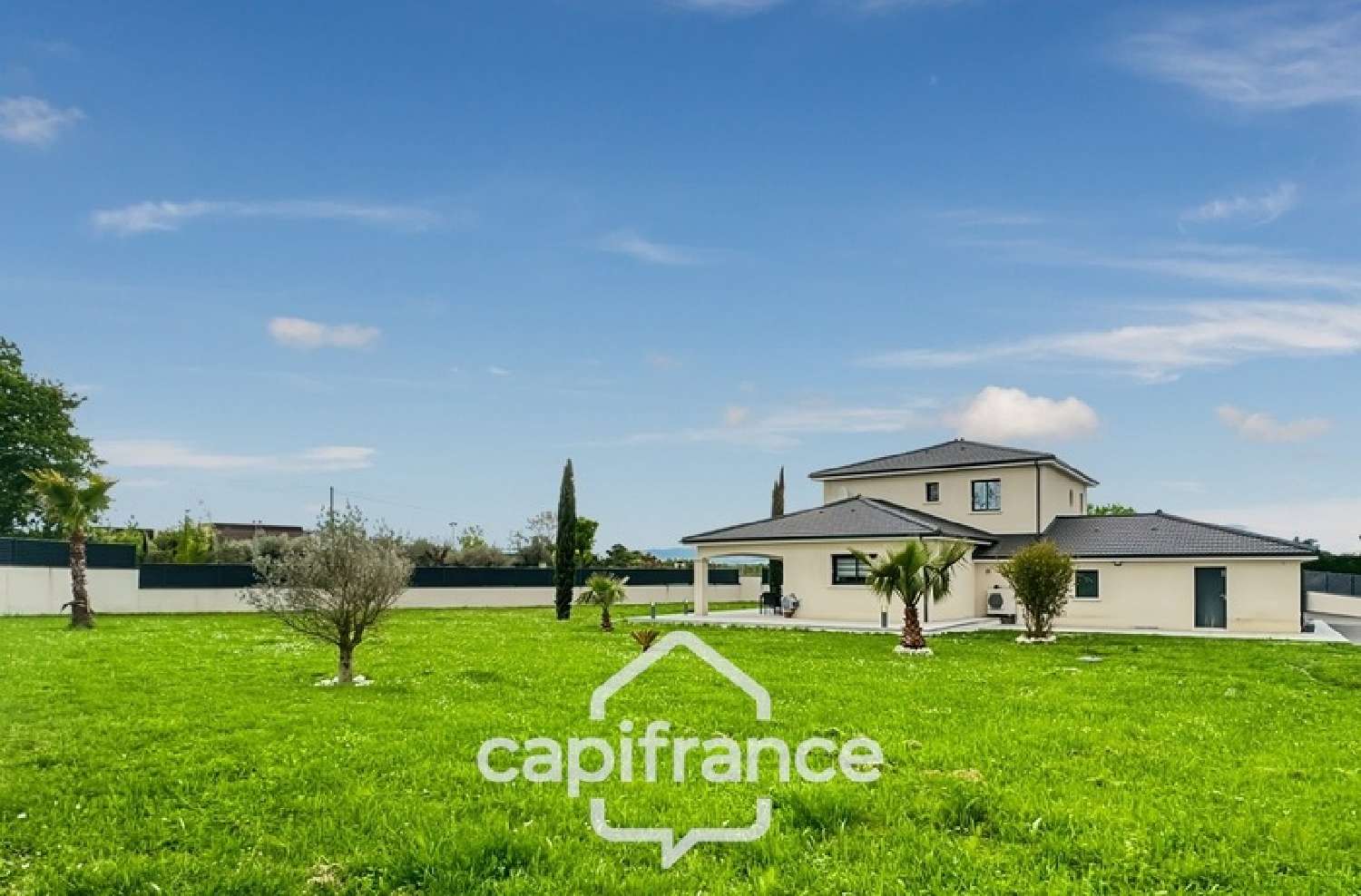  te koop huis Clonas-sur-Varèze Isère 1