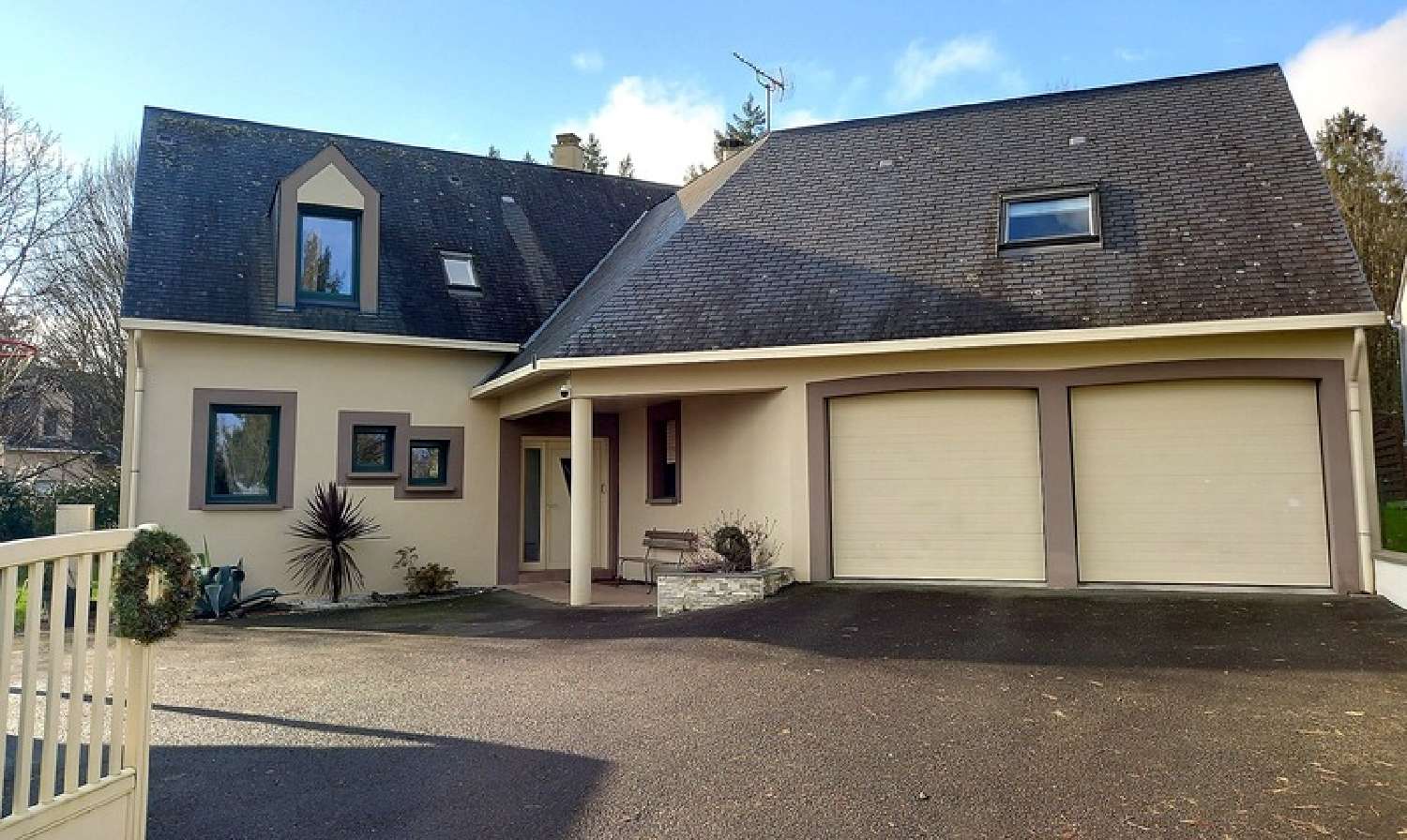  te koop huis Contest Mayenne 1