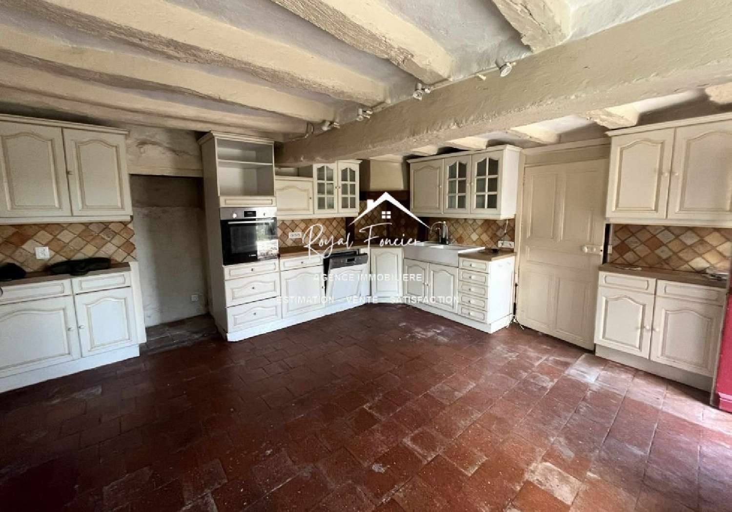 for sale house L'Île Bouchard Indre-et-Loire 4