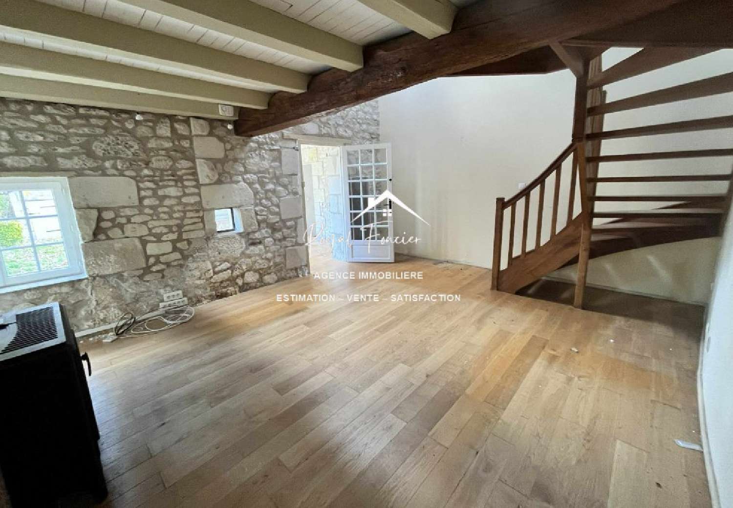 for sale house L'Île Bouchard Indre-et-Loire 7