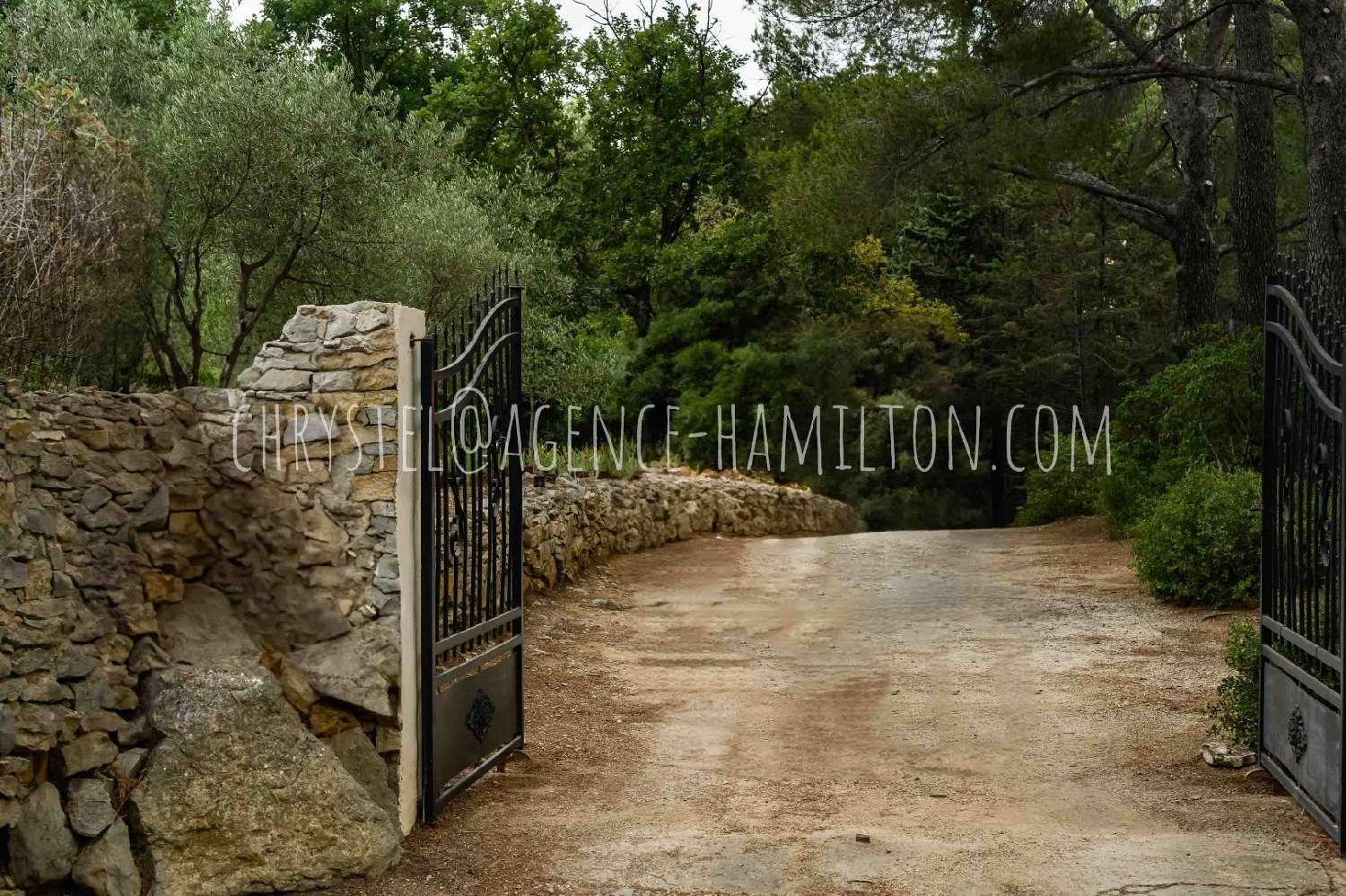 for sale house Le Beausset Var 6