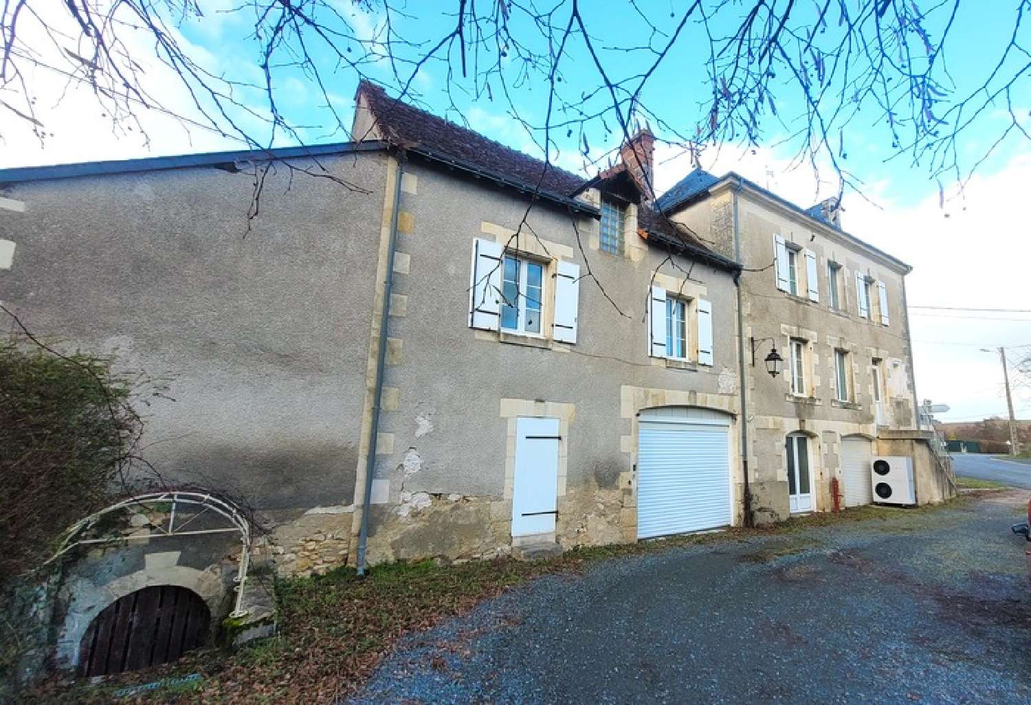 for sale house Le Grand-Pressigny Indre-et-Loire 2