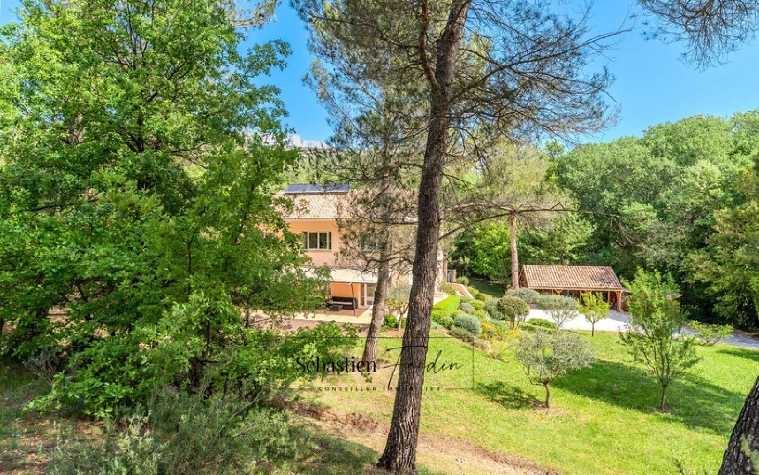  te koop huis Les Michels Bouches-du-Rhône 1