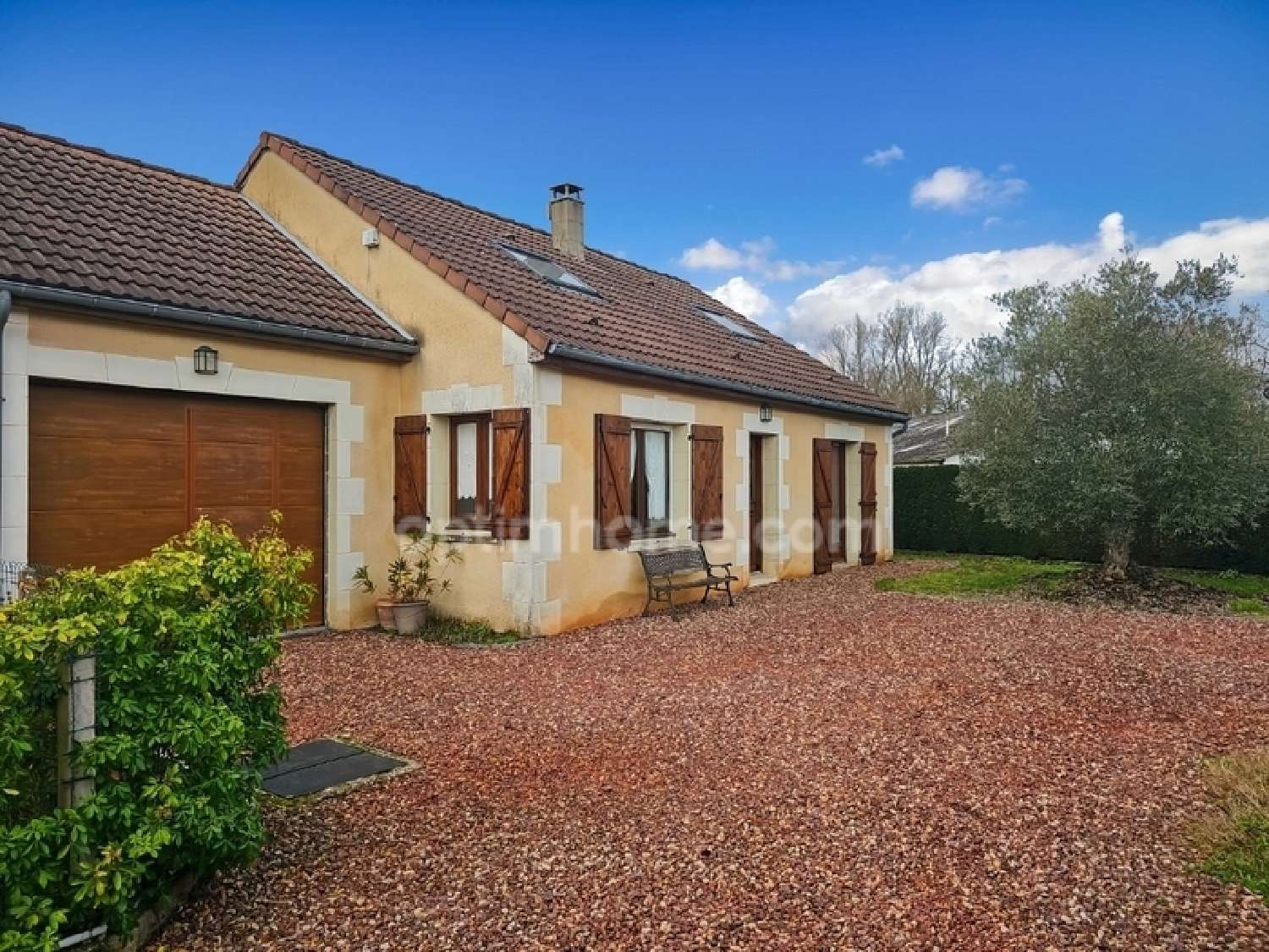 for sale house Lhomme Sarthe 1