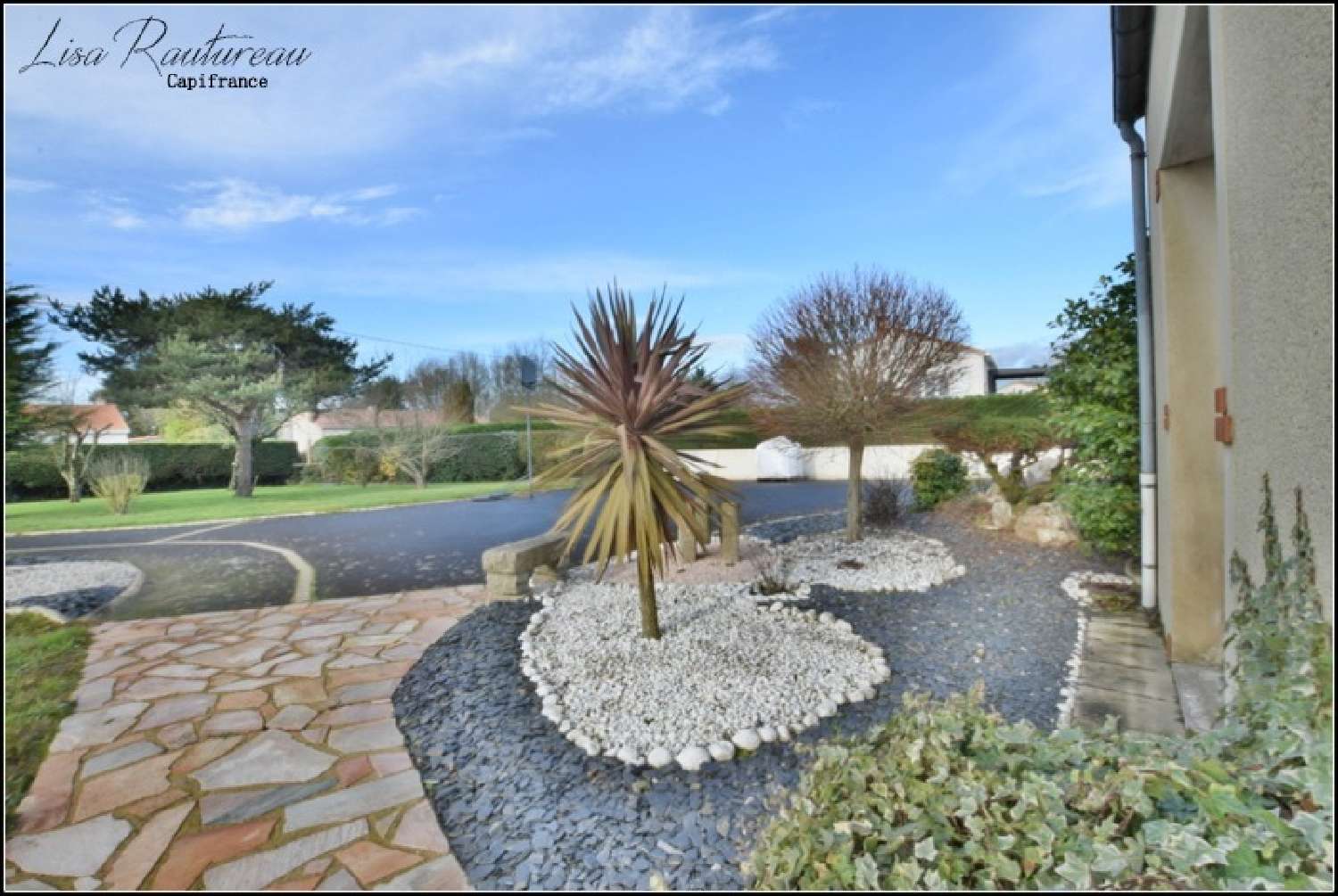 à vendre maison Montaigu Vendée 2