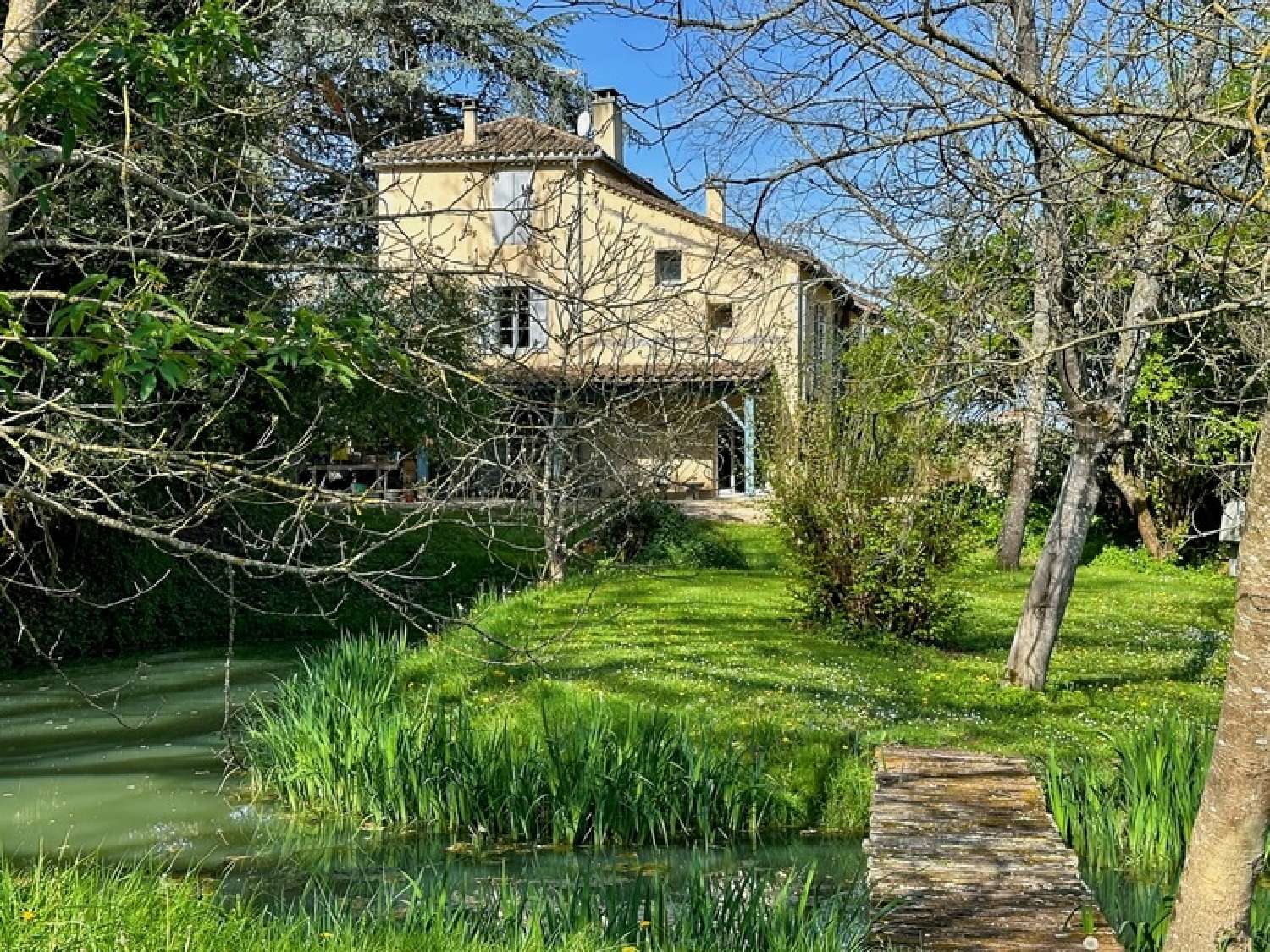  à vendre maison Montréal Gers 2