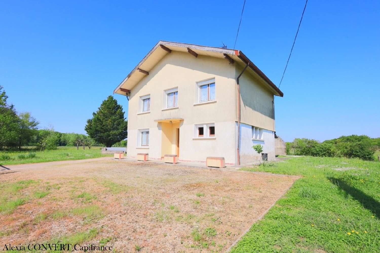  te koop huis Montrevel-en-Bresse Ain 3