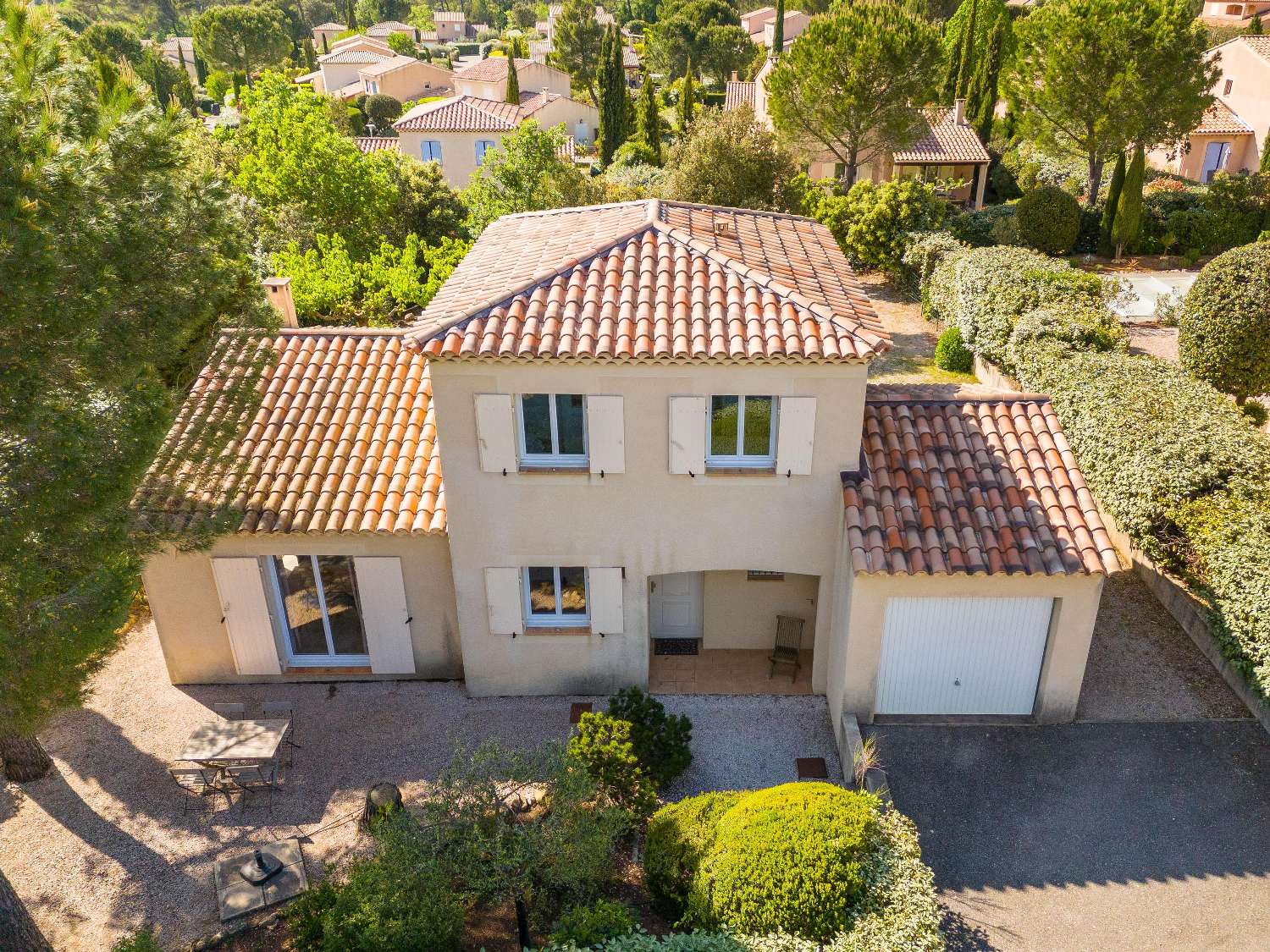  à vendre maison Nans-les-Pins Var 3