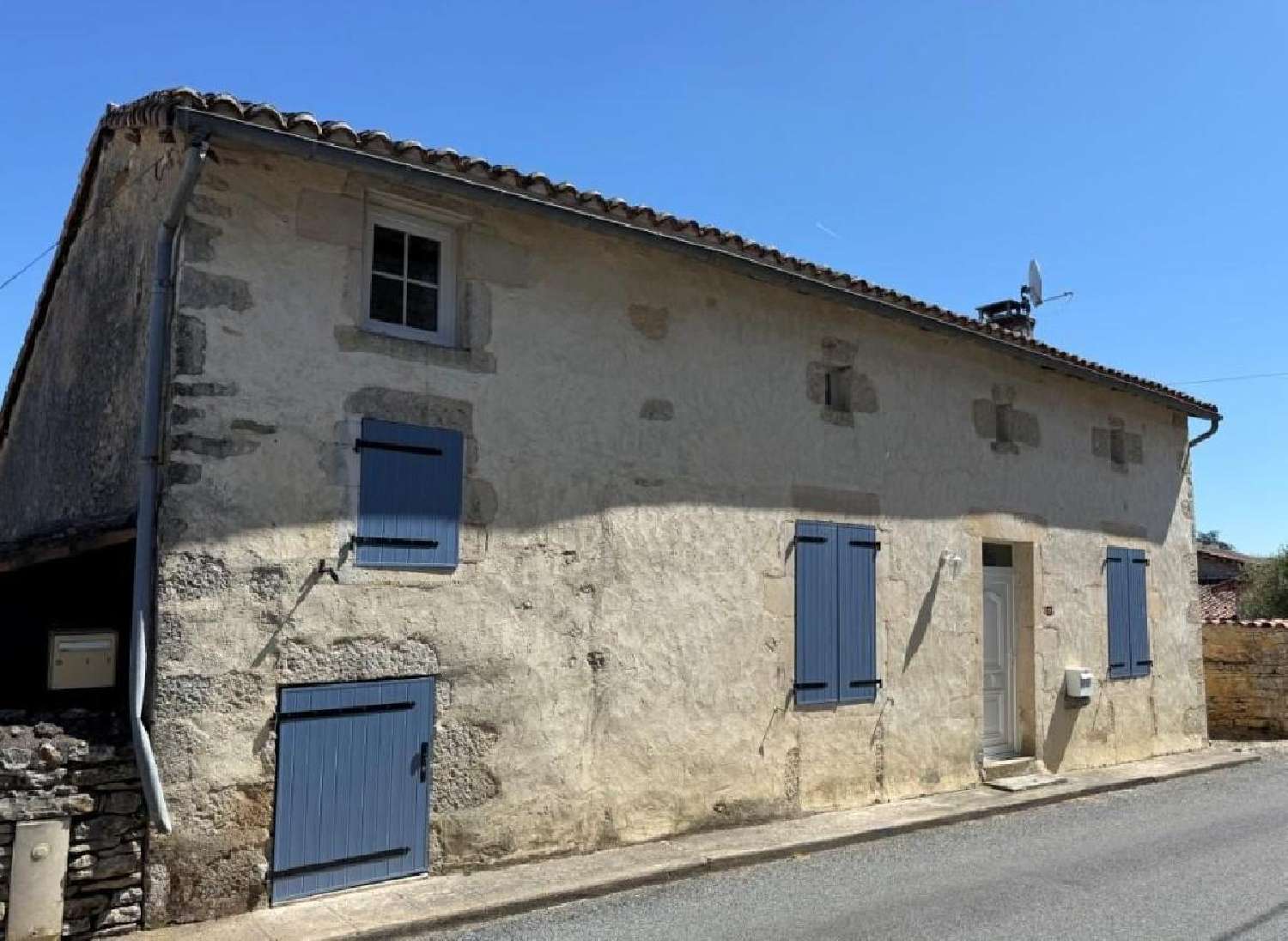  te koop huis Nanteuil-en-Vallée Charente 3