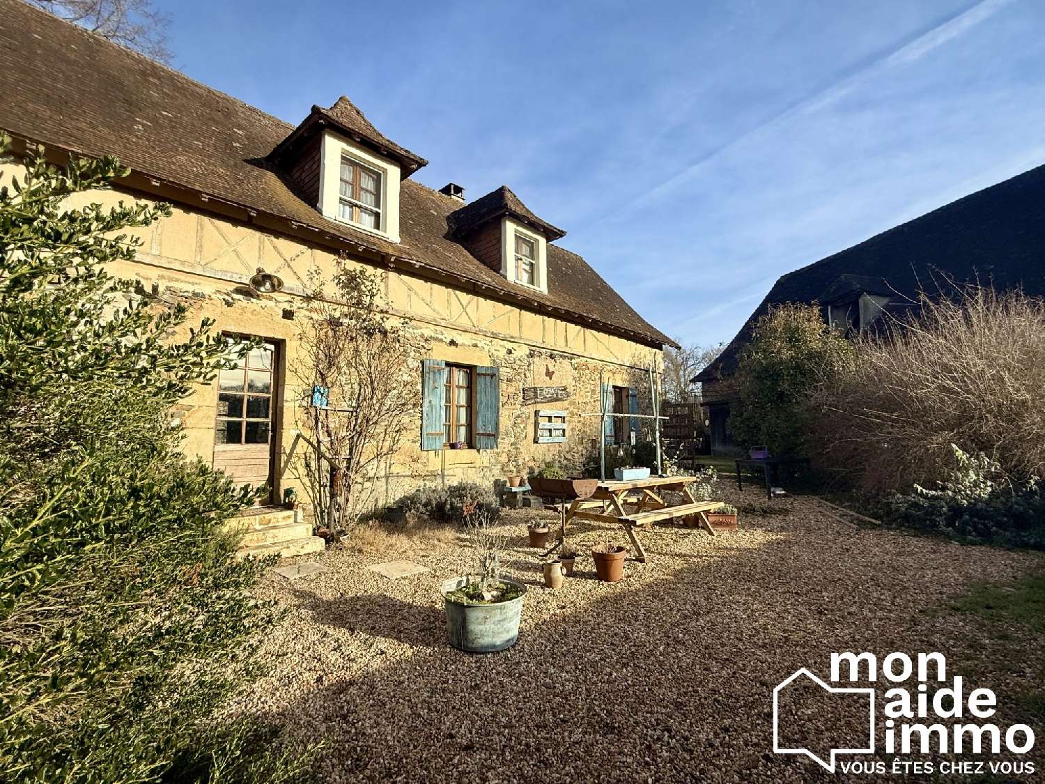  te koop huis Nanthiat Dordogne 7