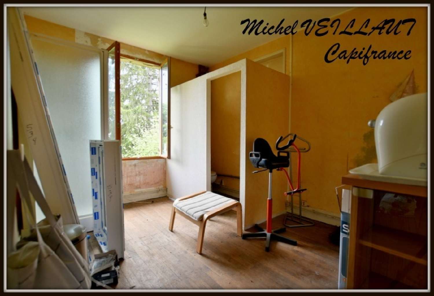  for sale house Neuilly-le-Réal Allier 2