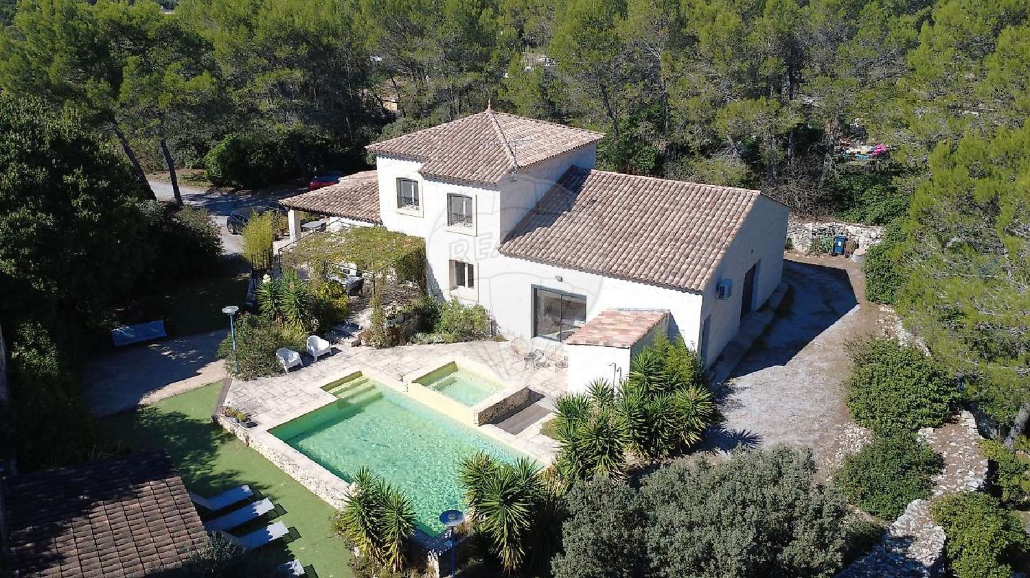  te koop huis Nîmes Gard 1