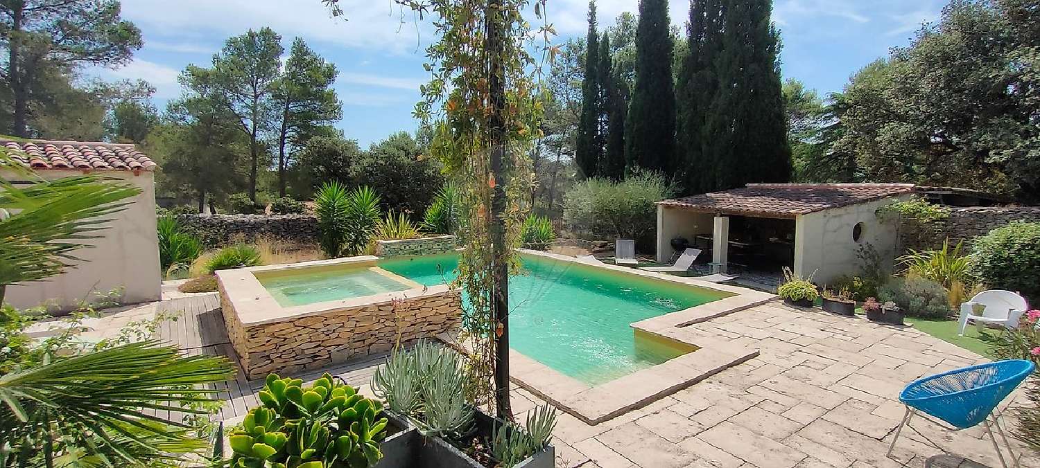  te koop huis Nîmes Gard 2