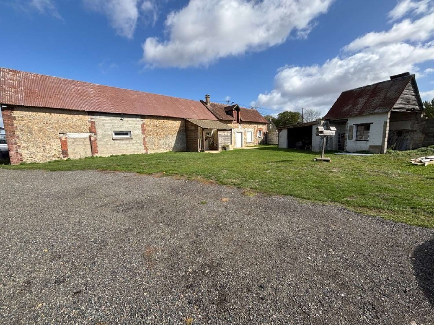  for sale house Nonancourt Eure 2