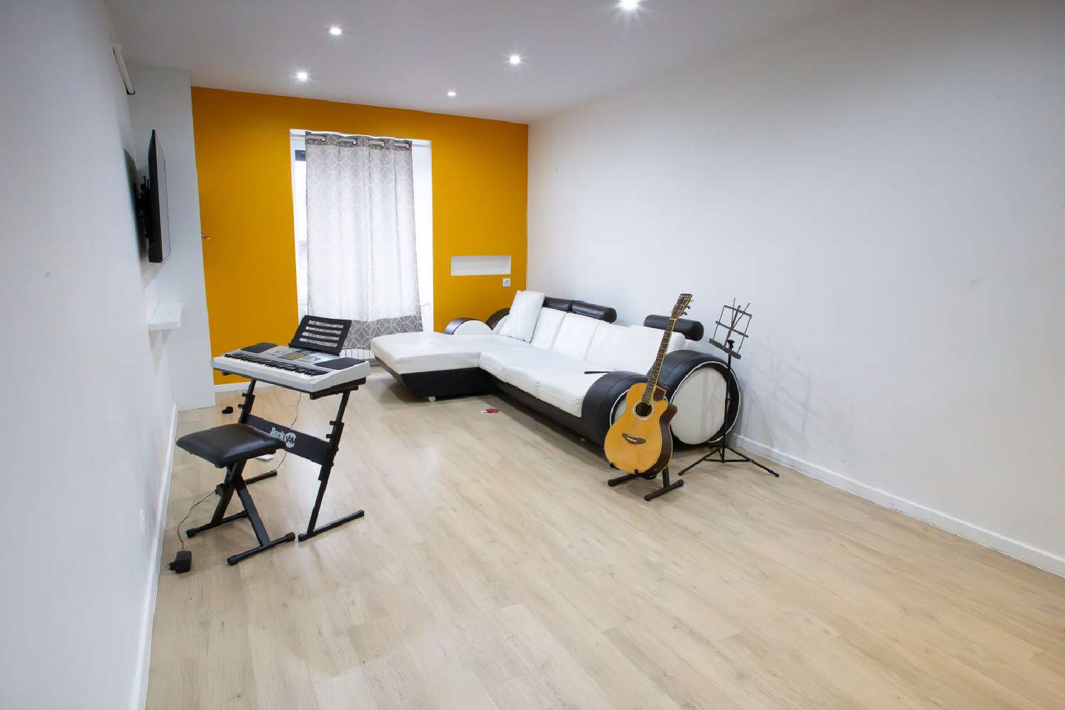  te koop huis Oyeu Isère 7