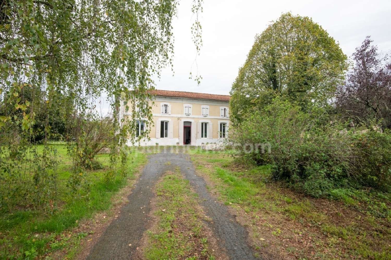  à vendre maison Plassac Charente-Maritime 1