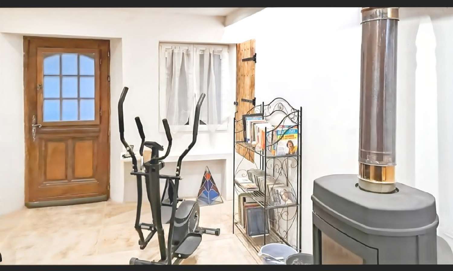 à vendre maison Ris Puy-de-Dôme 2