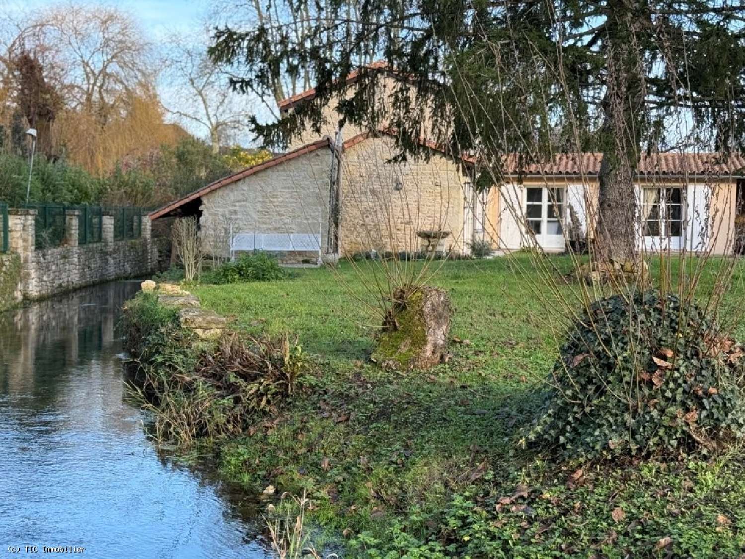  te koop huis Ruffec Charente 7