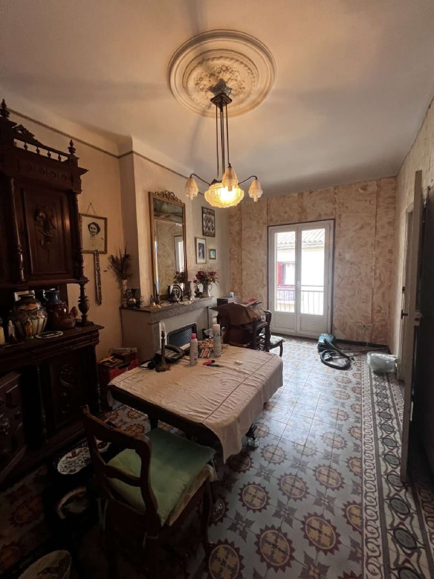  for sale house Saint-Gilles Gard 2