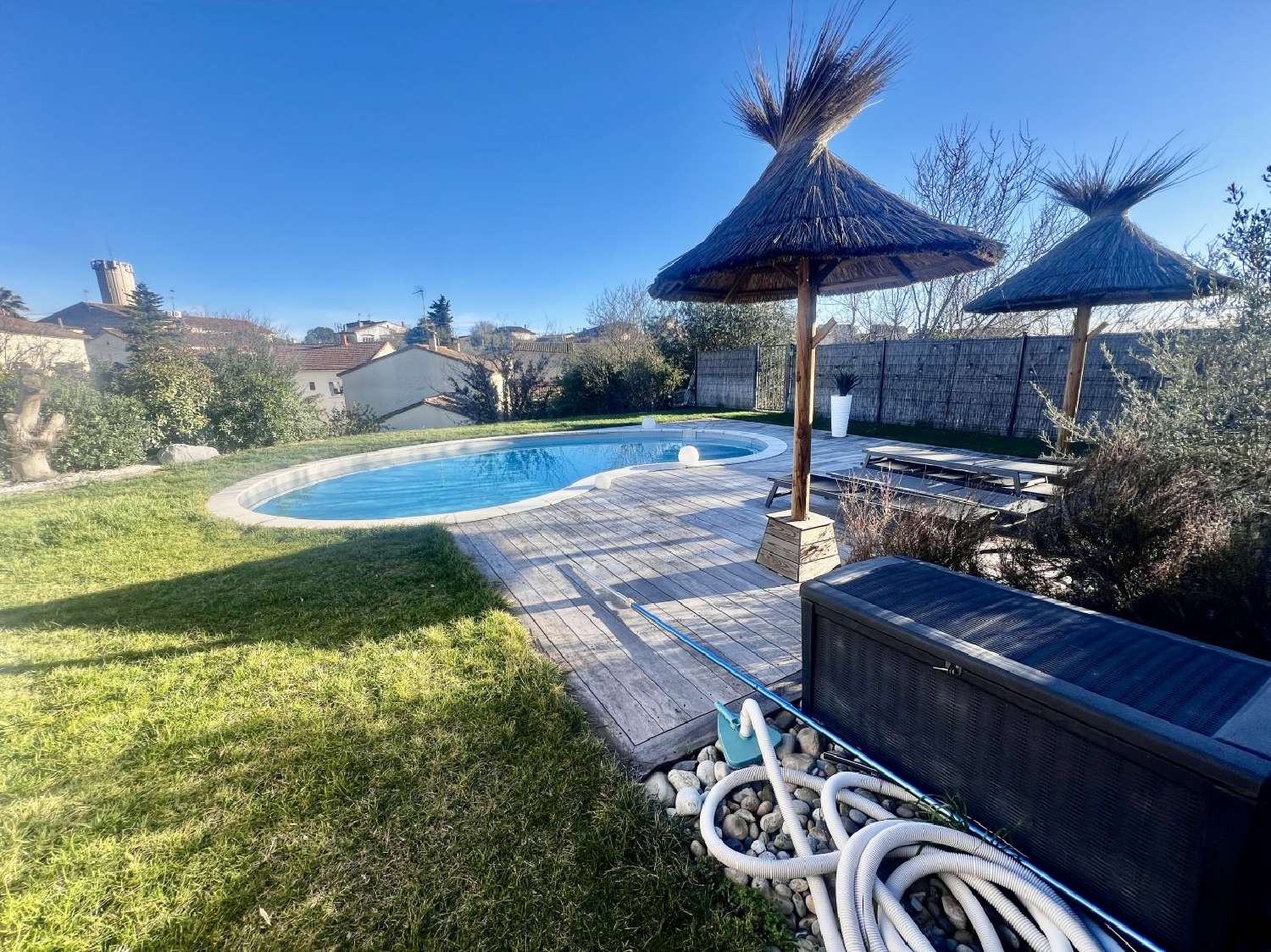  for sale house Saint-Gilles Gard 2