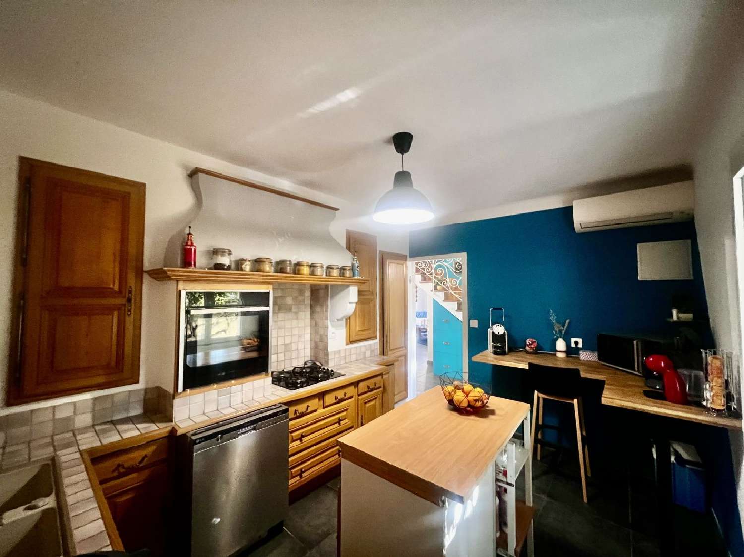  for sale house Saint-Gilles Gard 4